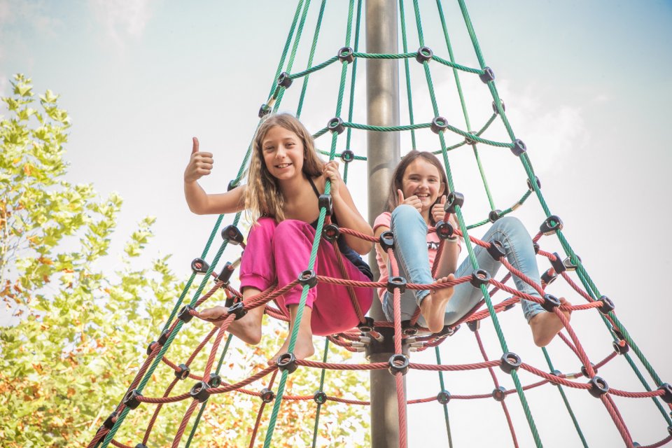 Plaine de jeux Kinderen in de speeltuin