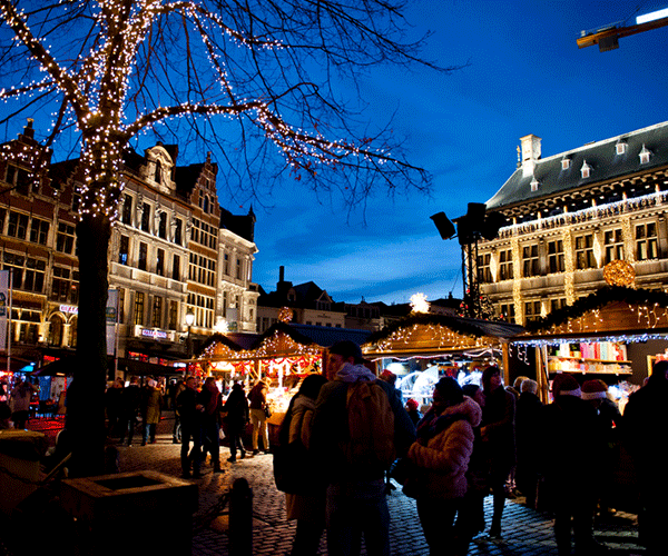 Vier oudejaar in Antwerpen